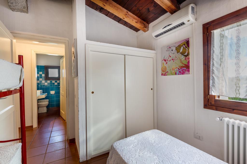 Le Case Di Mara - Appartamento Vista Mare A Porto Rotondo Kültér fotó